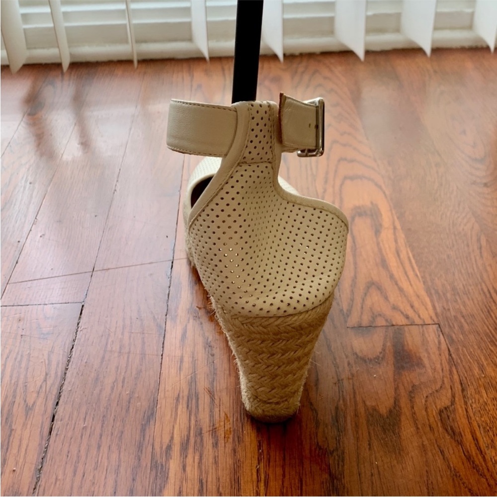 Marc by Marc Jacobs Summer Breeze D'Orsay Wedges - Picture 11 of 14